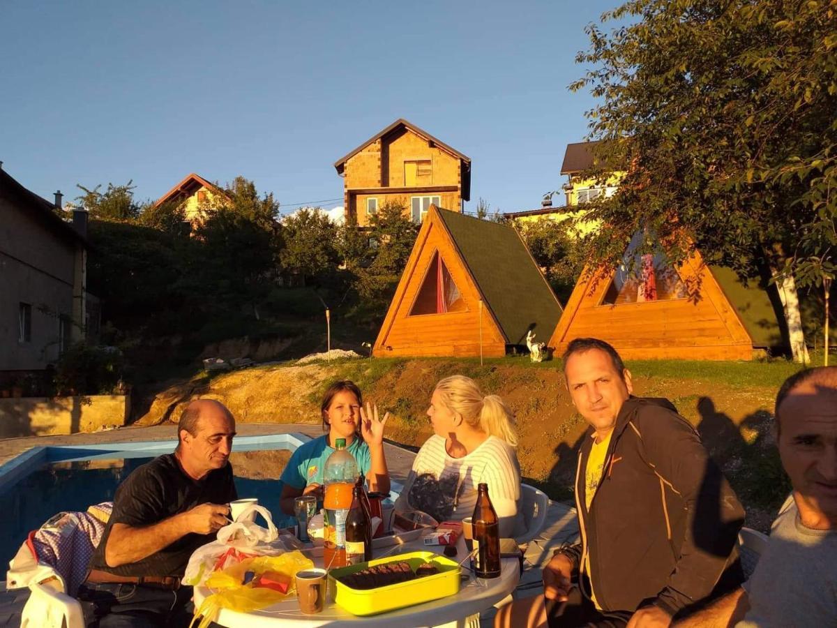 Bungalovi Lana SJJ Buitenkant foto